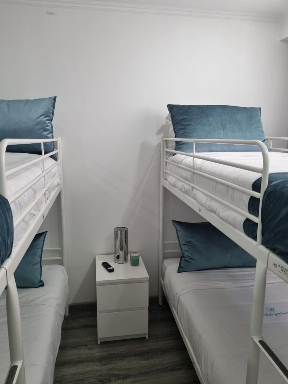 Mikaela Guest House Odivelas  Zewnętrze zdjęcie
